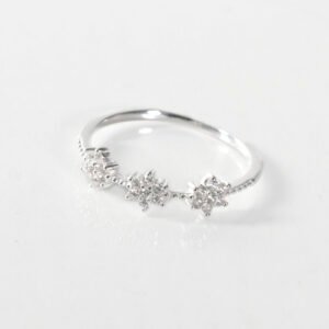 Anillo Flores con circones